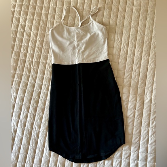 lululemon athletica Dresses & Skirts - Lululemon Flow Y Black & White dress